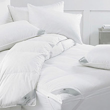 Joshua's Dream The Hotel 13.5 Tog All Seasons Duvet